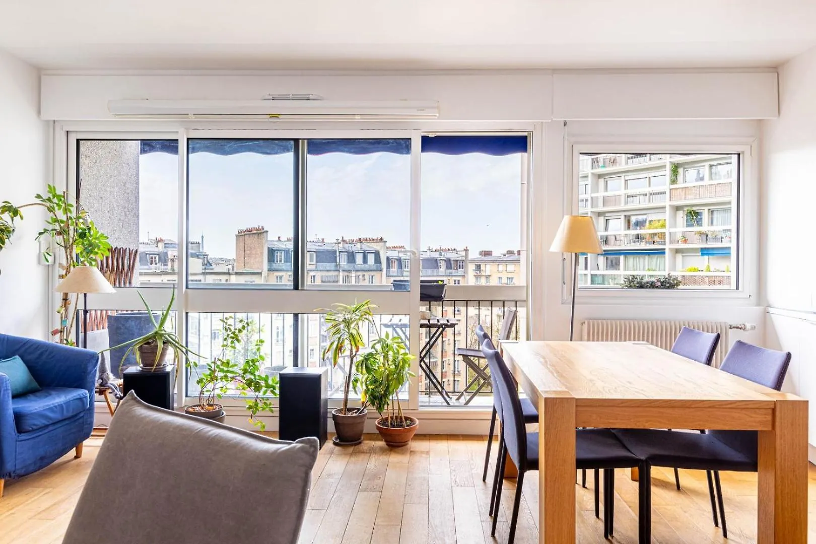 Guestready - Bright And Airy In The 18Th Apartment Paris